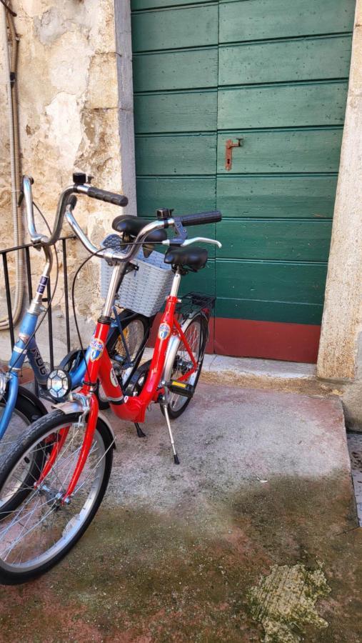 Oh La La Apartment Old Town Rovinj Exterior photo